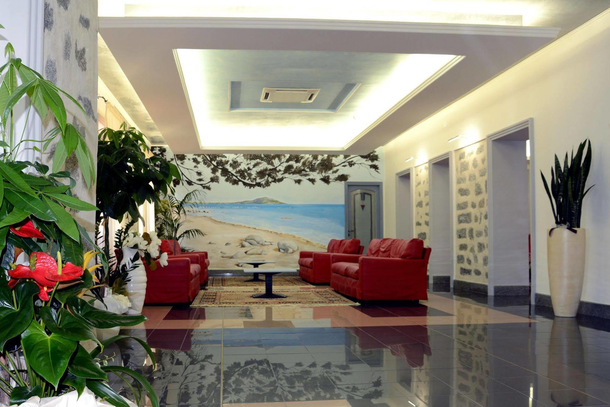 Hotel Orri トルトリ エクステリア 写真