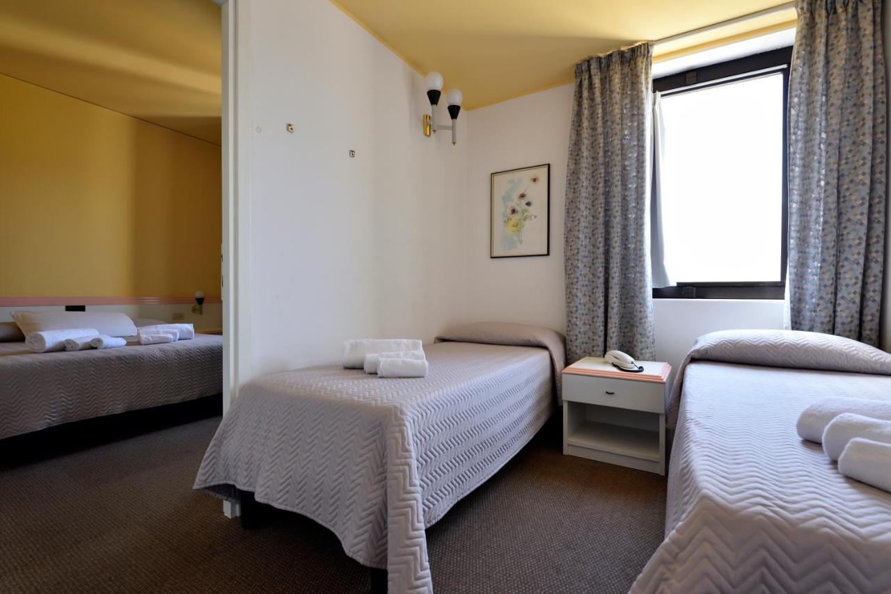 Hotel Orri トルトリ エクステリア 写真