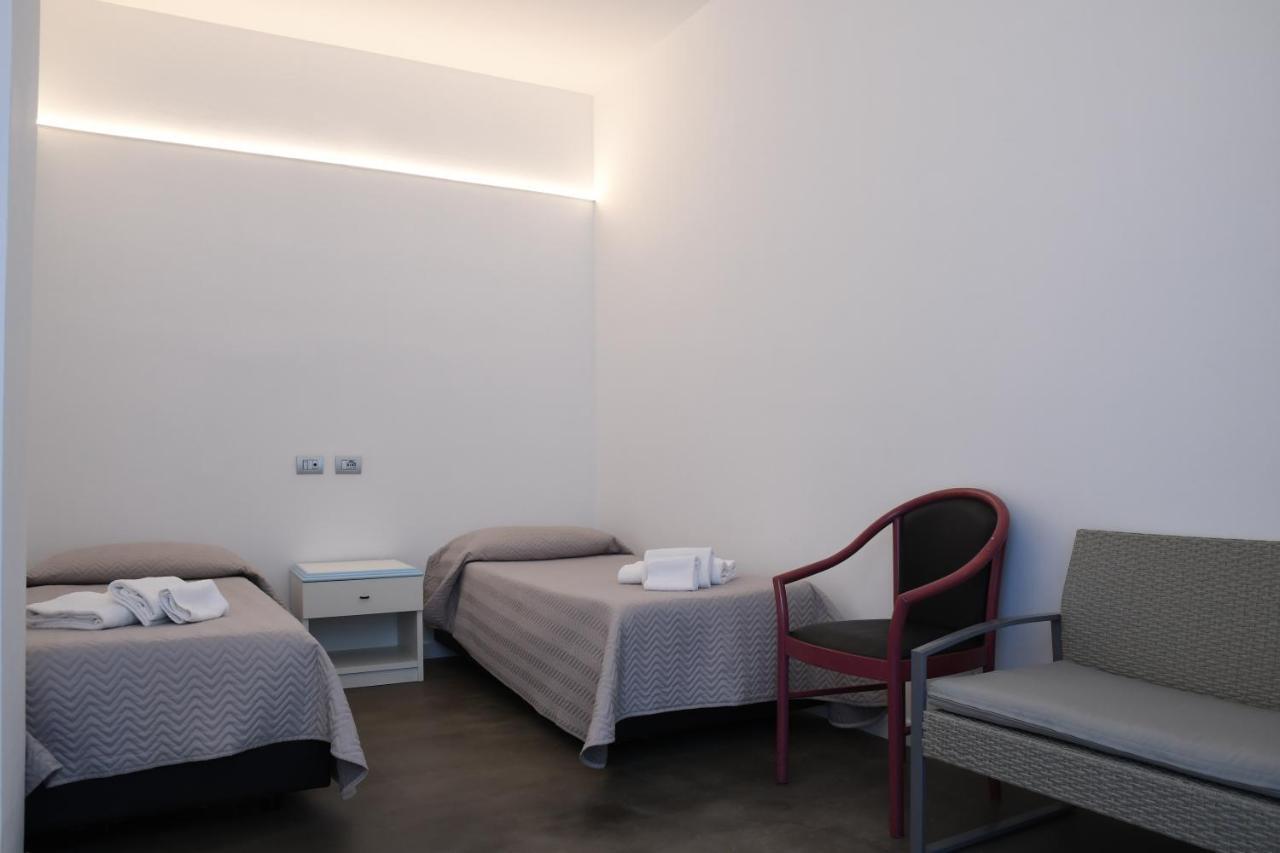Hotel Orri トルトリ エクステリア 写真