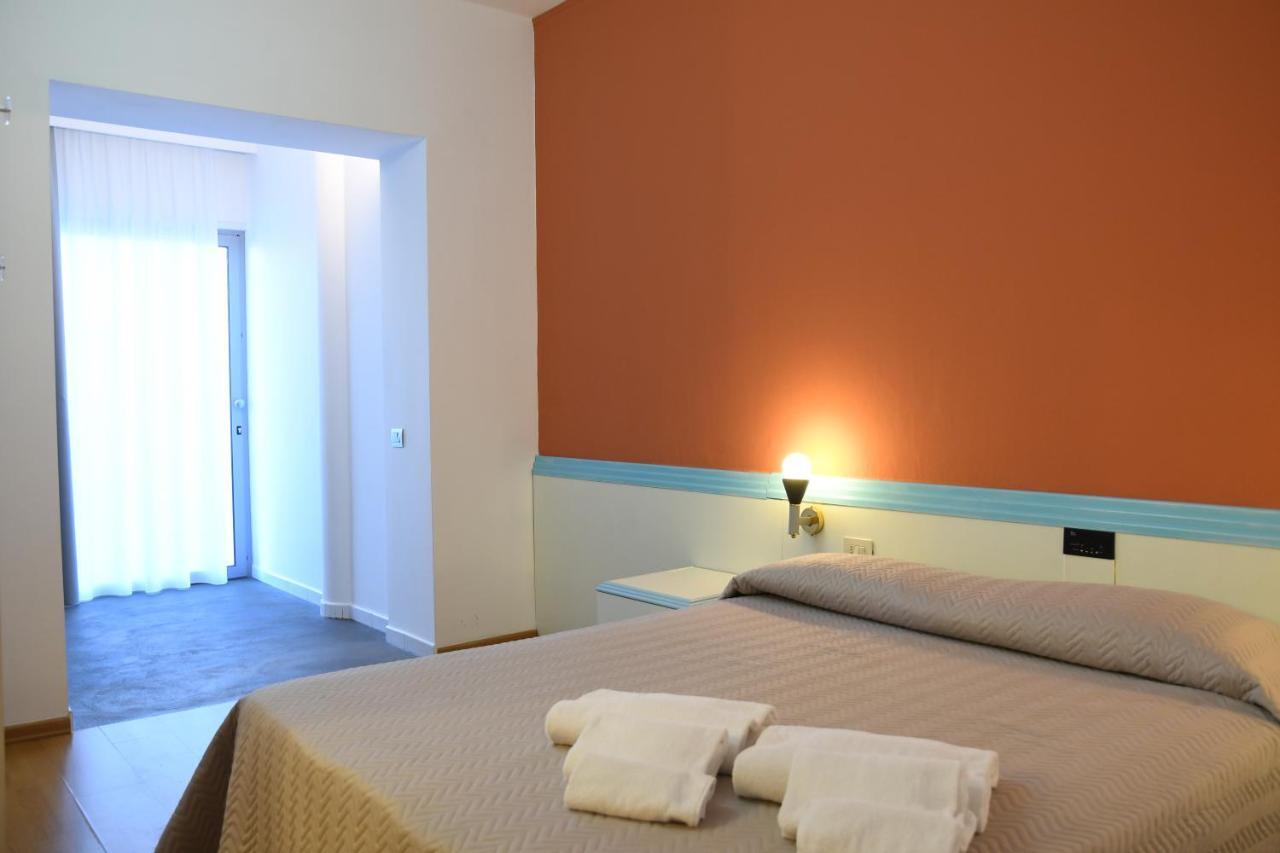 Hotel Orri トルトリ エクステリア 写真