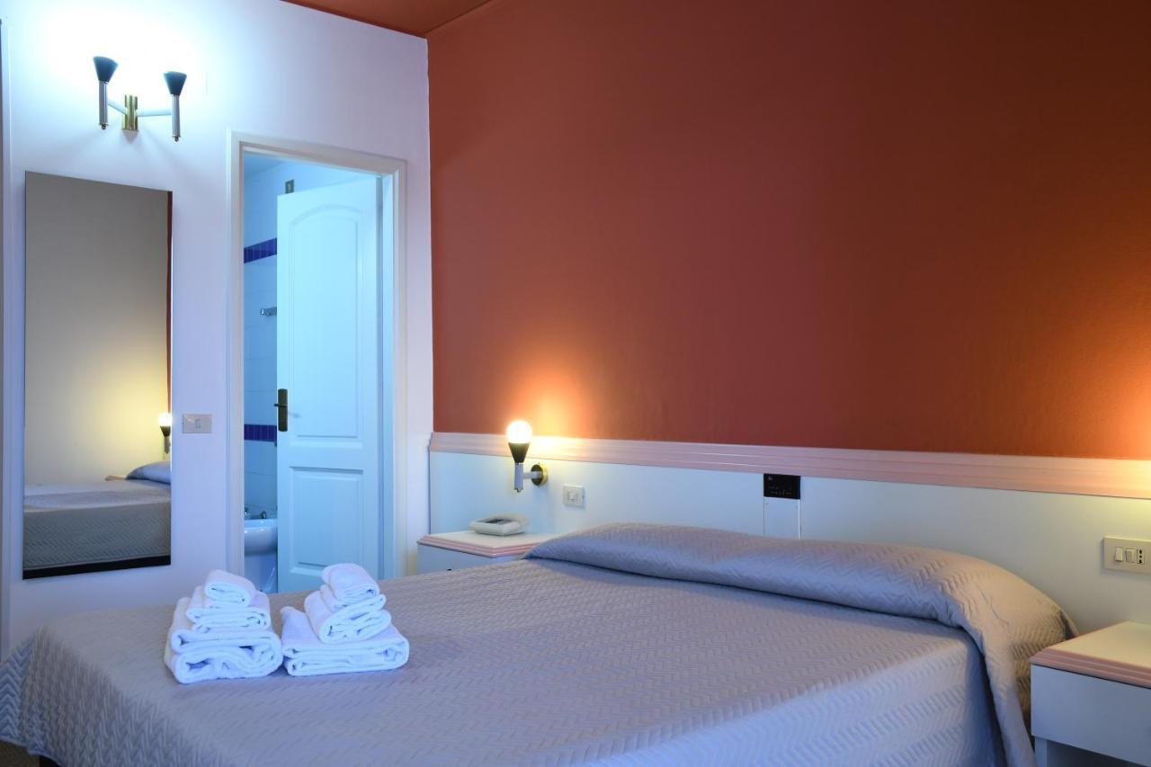 Hotel Orri トルトリ エクステリア 写真