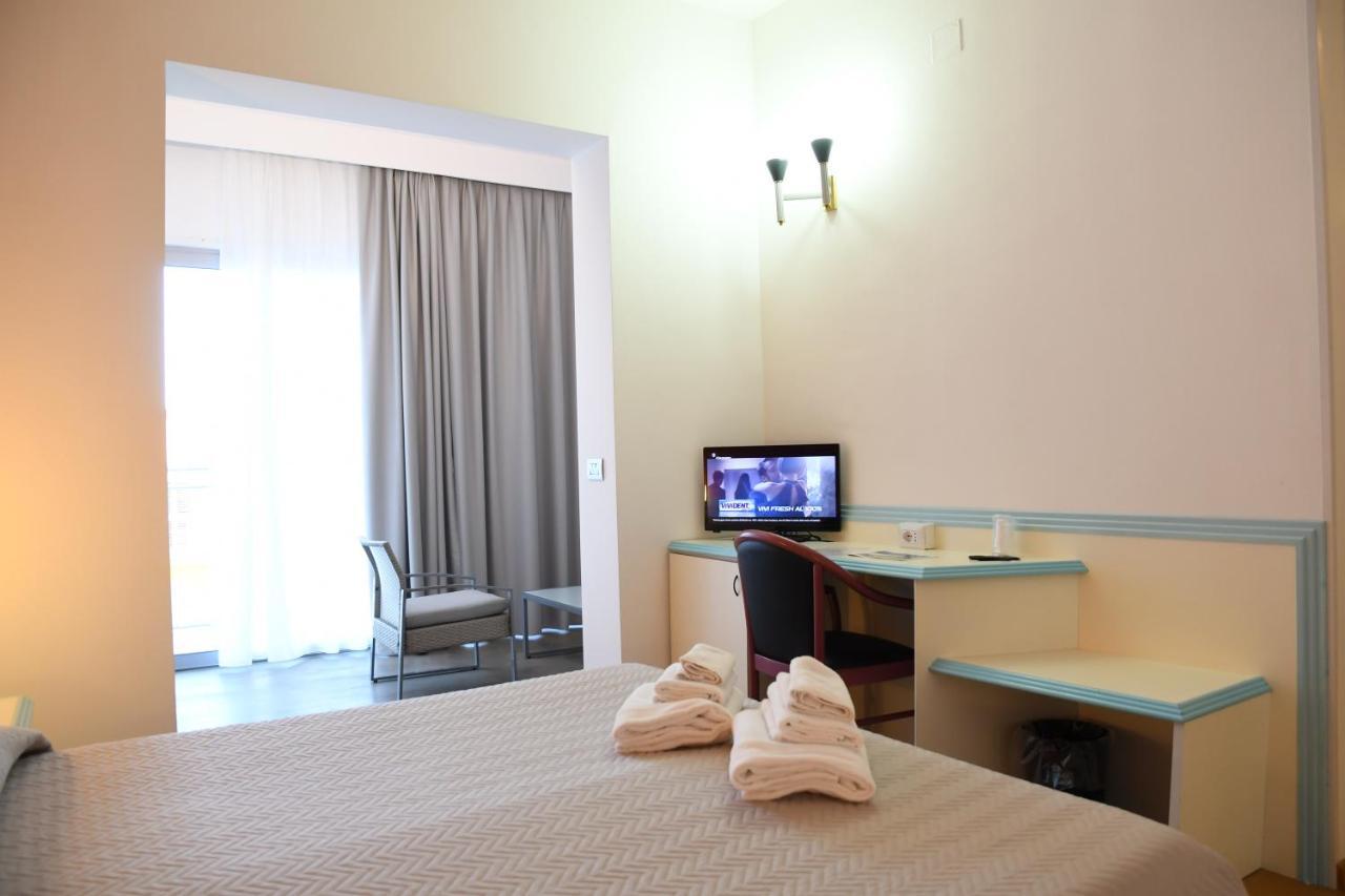 Hotel Orri トルトリ エクステリア 写真
