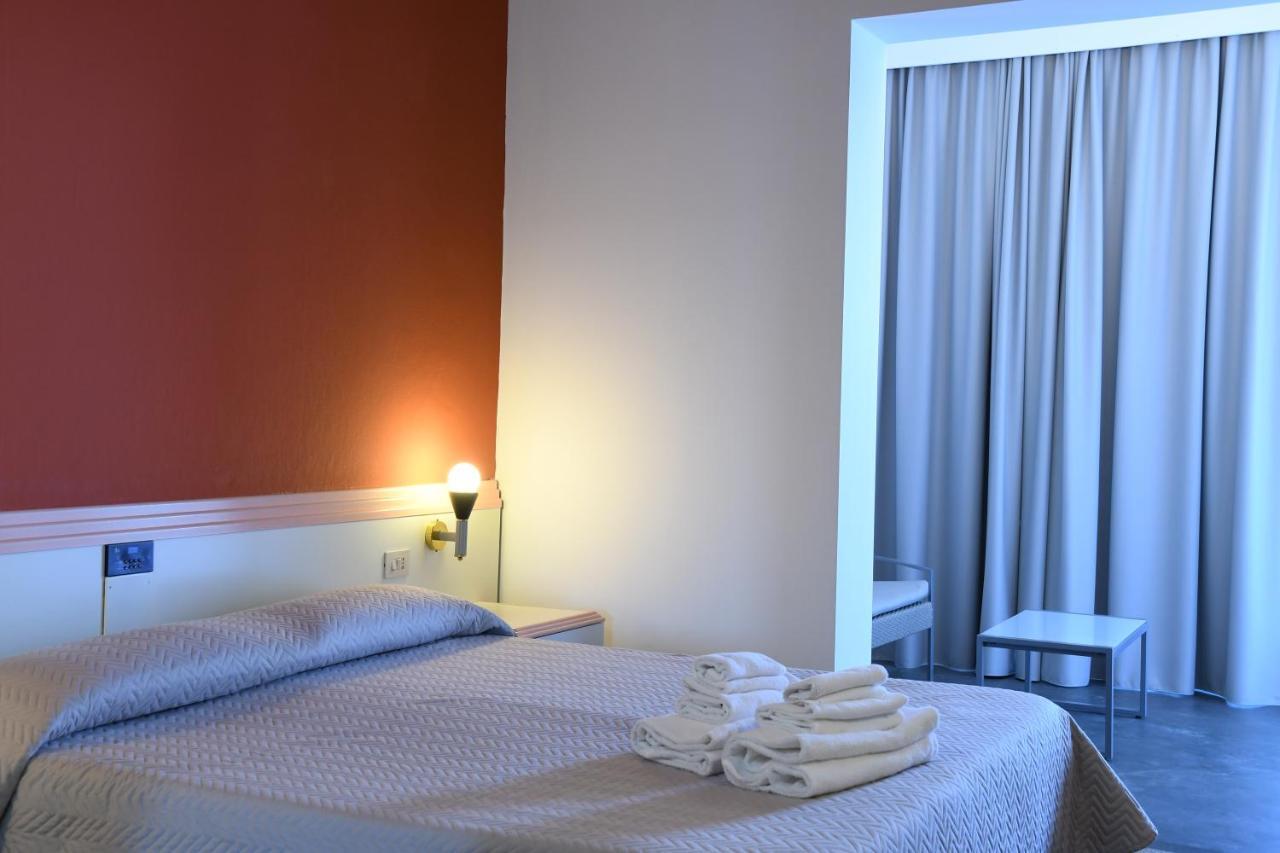 Hotel Orri トルトリ エクステリア 写真